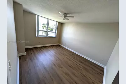 2000 N Bayshore Dr #627, Miami, FL 33137 - Photo 10