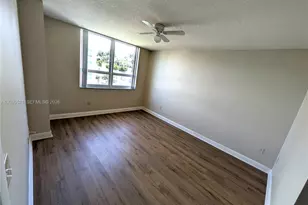 2000 N Bayshore Dr, Miami, FL 33137 - Photo 10