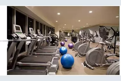 465 Brickell Av #4806, Miami, FL 33131 - Photo 24
