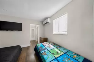 2420 NW 34th St, Miami, FL 33142 - Photo 8