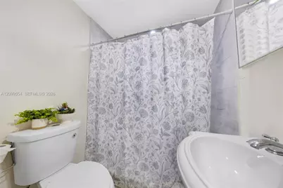 2420 NW 34th St, Miami, FL 33142 - Photo 10