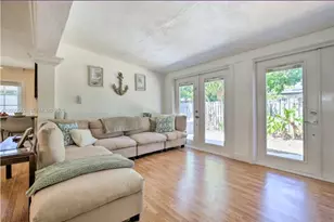 1909 NE 26th Dr, Wilton Manors, FL 33306 - Photo 6