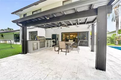 10411 SW 146th Pl, Miami, FL 33186 - Photo 6