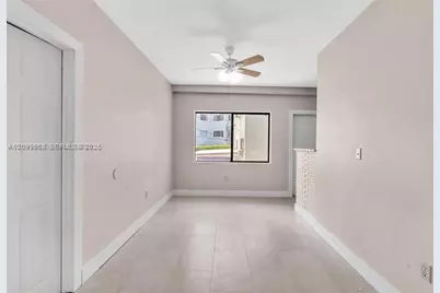 1165 Marseille Dr #21, Miami Beach, FL 33141 - Photo 6