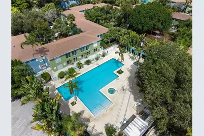 245 NE 53 St #4, Miami, FL 33137 - Photo 4