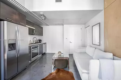 151 SE 1st St #1404, Miami, FL 33131 - Photo 10