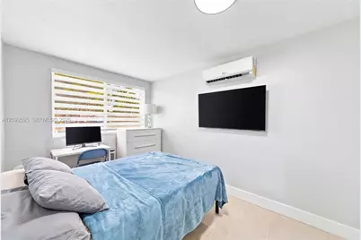 4041 W 8th Ave, Hialeah, FL 33012 - Photo 24
