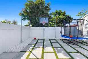 20603 NW 44th Pl, Miami Gardens, FL 33055 - Photo 56