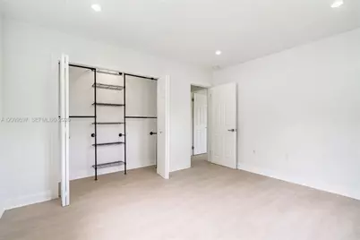 10 NW 100th St, Miami Shores, FL 33150 - Photo 14