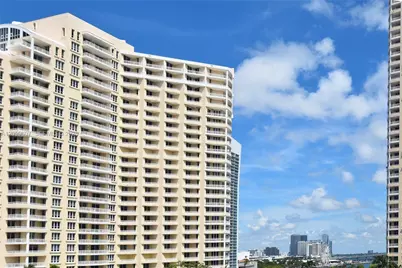540 Brickell Key Dr #902, Miami, FL 33131 - Photo 22