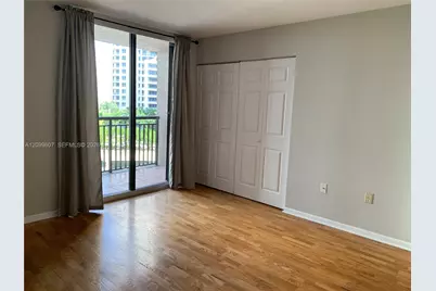 540 Brickell Key Dr #902, Miami, FL 33131 - Photo 16