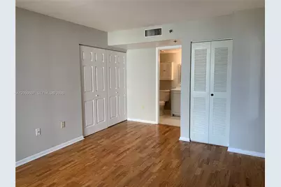 540 Brickell Key Dr #902, Miami, FL 33131 - Photo 18