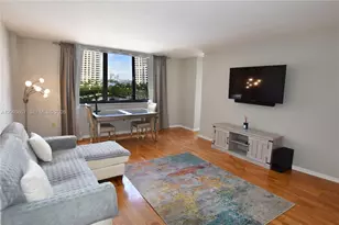 540 Brickell Key Dr, Miami, FL 33131 - Photo 4
