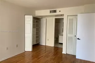 540 Brickell Key Dr, Miami, FL 33131 - Photo 62