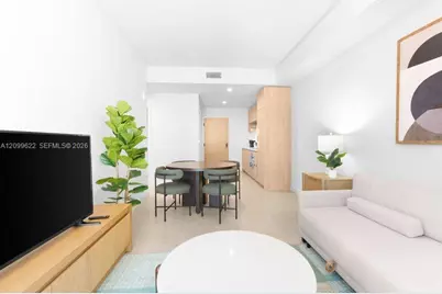 11 NE 6th St #510, Miami, FL 33132 - Photo 4