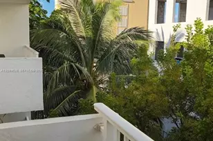 836 SW 1st St, Miami, FL 33130 - Photo 16