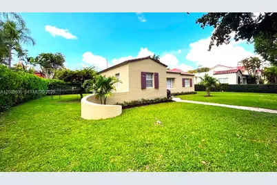 628 Alcazar Ave, Coral Gables, FL 33134 - Photo 2