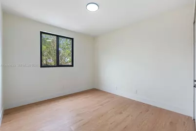 149 Cameron Dr, Weston, FL 33326 - Photo 24