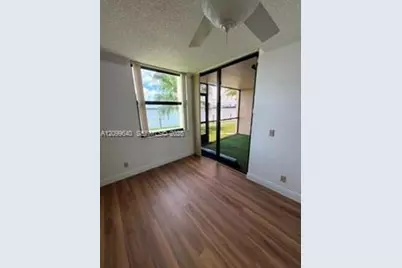 112 Lake Emerald Dr #109, Oakland Park, FL 33309 - Photo 22