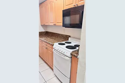 10905 N Kendall Dr #406, Miami, FL 33176 - Photo 8