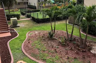 10905 N Kendall Dr, Miami, FL 33176 - Photo 14