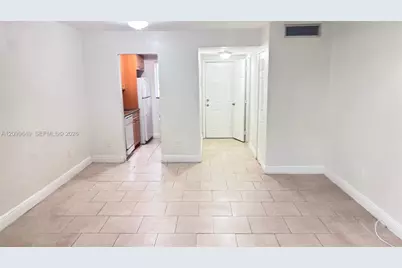 10905 N Kendall Dr #406, Miami, FL 33176 - Photo 4