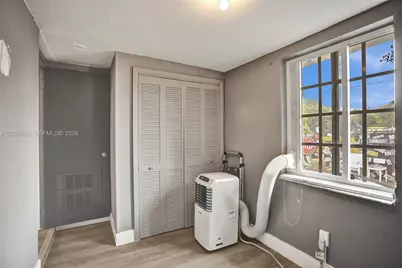 1699 NE 157th Ter, North Miami Beach, FL 33162 - Photo 20