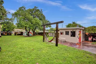 1699 NE 157th Ter, North Miami Beach, FL 33162 - Photo 30