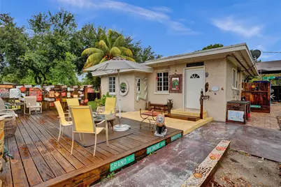 1699 NE 157th Ter, North Miami Beach, FL 33162 - Photo 6