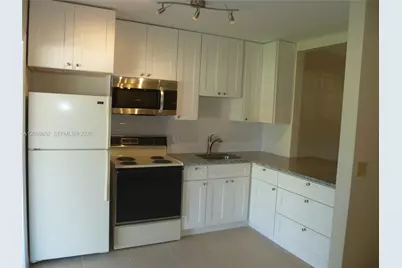 212 NW 6th Ave, Dania Beach, FL 33004 - Photo 14