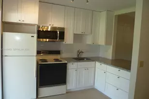 212 NW 6th Ave, Dania Beach, FL 33004 - Photo 14