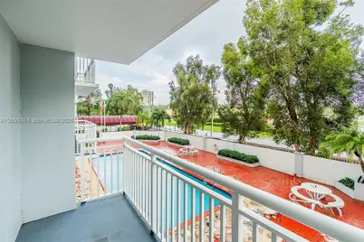 1251 NE 108th St #221, Miami, FL 33161 - Photo 2