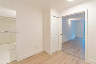 1251 NE 108th St, Miami, FL 33161 - Photo 10