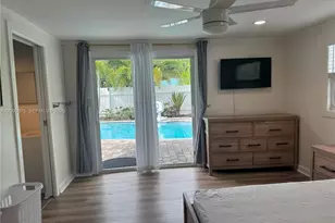 914 N Ocean Breeze, Lake Worth, FL 33460 - Photo 2