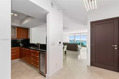 1331 Brickell Bay Dr #1109, Miami, FL 33131 - Photo 4