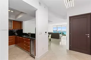 1331 Brickell Bay Dr, Miami, FL 33131 - Photo 4