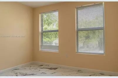 3201 SW 48th Ave, West Park, FL 33023 - Photo 20