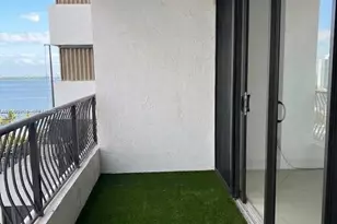 555 NE 15th St, Miami, FL 33132 - Photo 6