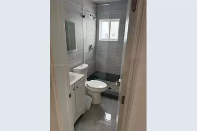 2201 Greene St #1, Hollywood, FL 33020 - Photo 2
