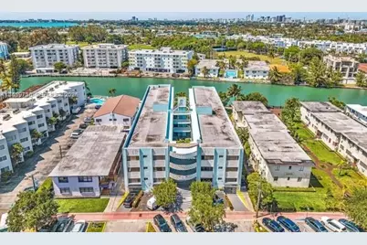 1165 Marseille Dr #22, Miami Beach, FL 33141 - Photo 1
