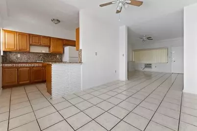 1165 Marseille Dr #22, Miami Beach, FL 33141 - Photo 4