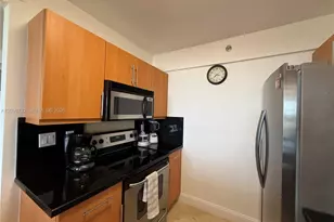 100 Lincoln Rd, Miami Beach, FL 33139 - Photo 8