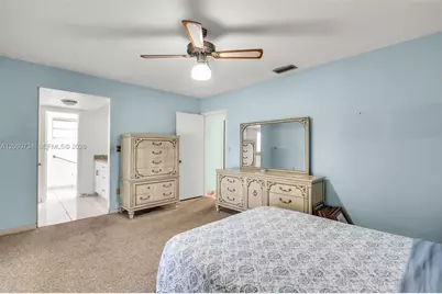 7200 S Miami Lakeway S, Miami Lakes, FL 33014 - Photo 16