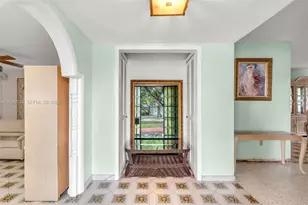 7200 S Miami Lakeway S, Miami Lakes, FL 33014 - Photo 4