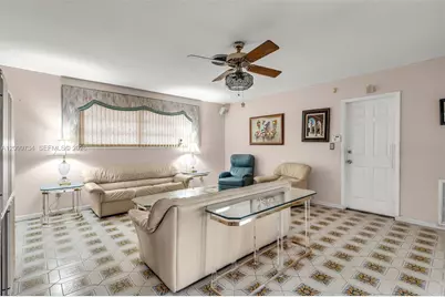 7200 S Miami Lakeway S, Miami Lakes, FL 33014 - Photo 6