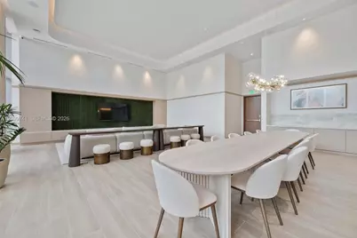 2411 Laguna Circle #2211, Miami, FL 33180 - Photo 4