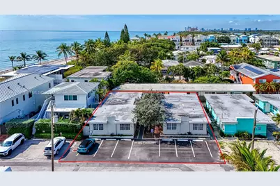 318 Walnut St, Hollywood, FL 33019 - Photo 2