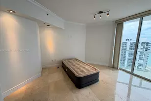 16699 Collins Ave, Sunny Isles Beach, FL 33160 - Photo 4