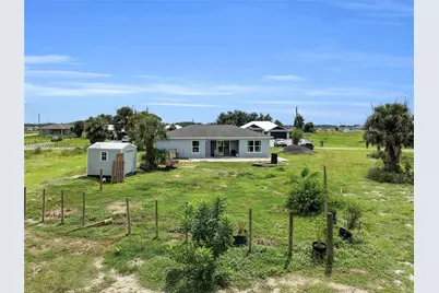 1046 Saturn Ct, Other City - In The State Of Florida, FL 33945 - Photo 16