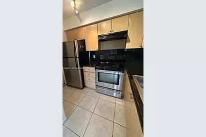 570 S Park Rd #14-6, Hollywood, FL 33021 - Photo 18